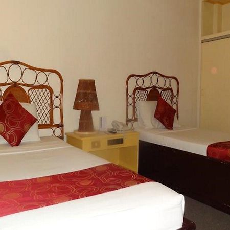 Hotel Cesario Lapu-Lapu City Exterior photo